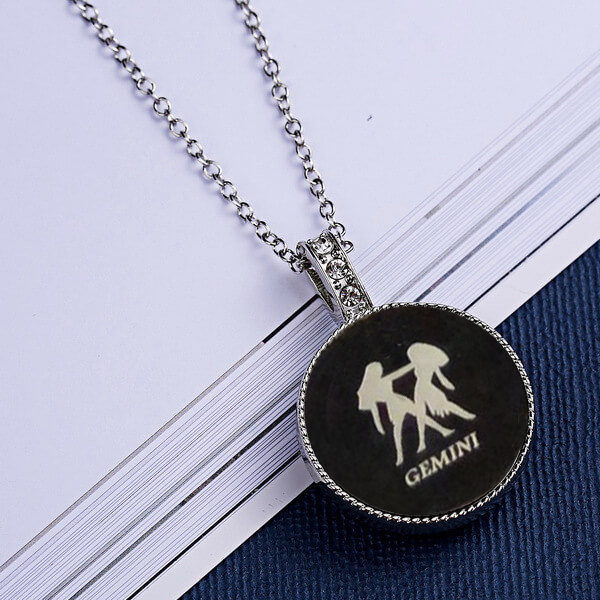 product image: Egyedülálló astro nyaklánc